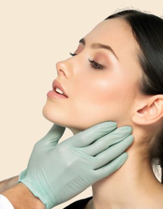 Showcasing double chin treatment